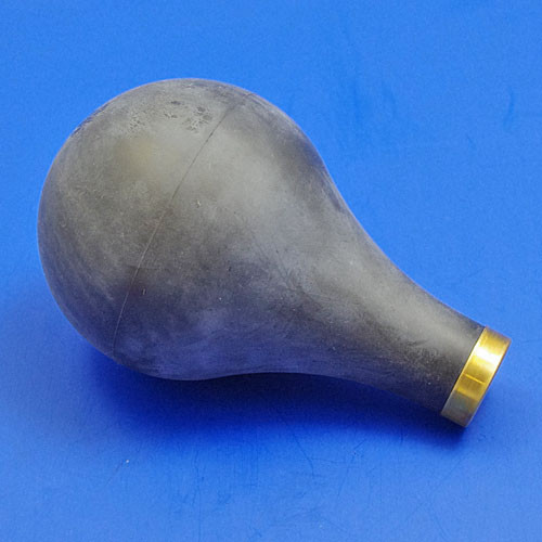 Rubber horn bulb