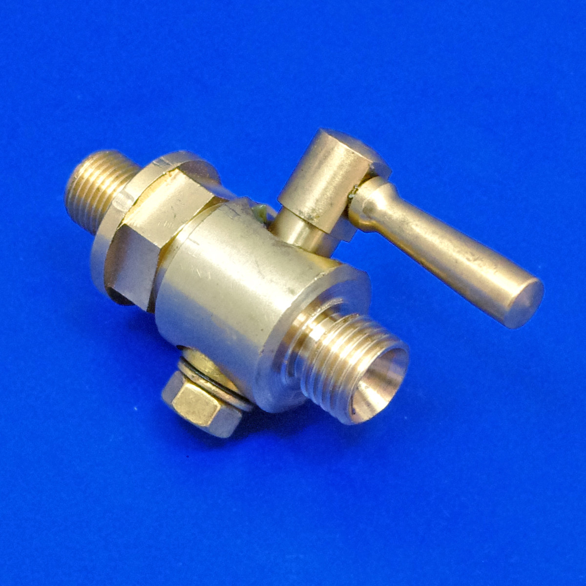 Straight in line tap 1/8" BSP thread into tank, 7/16" x 19TPI outlet