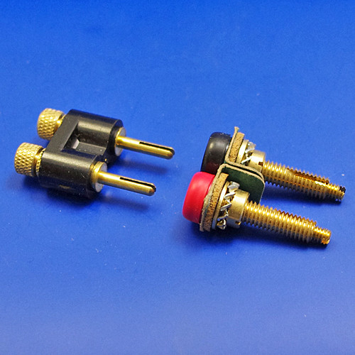 Dashboard socket and plugs - Equal pins