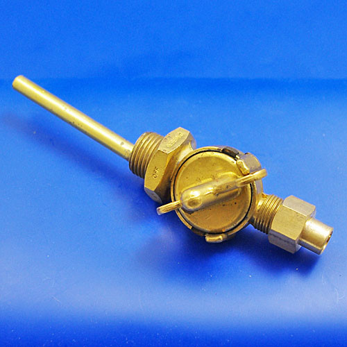 ENOTS main/reserve tap - 1/2" BSP thread into tank, 3/8" BSP outlet